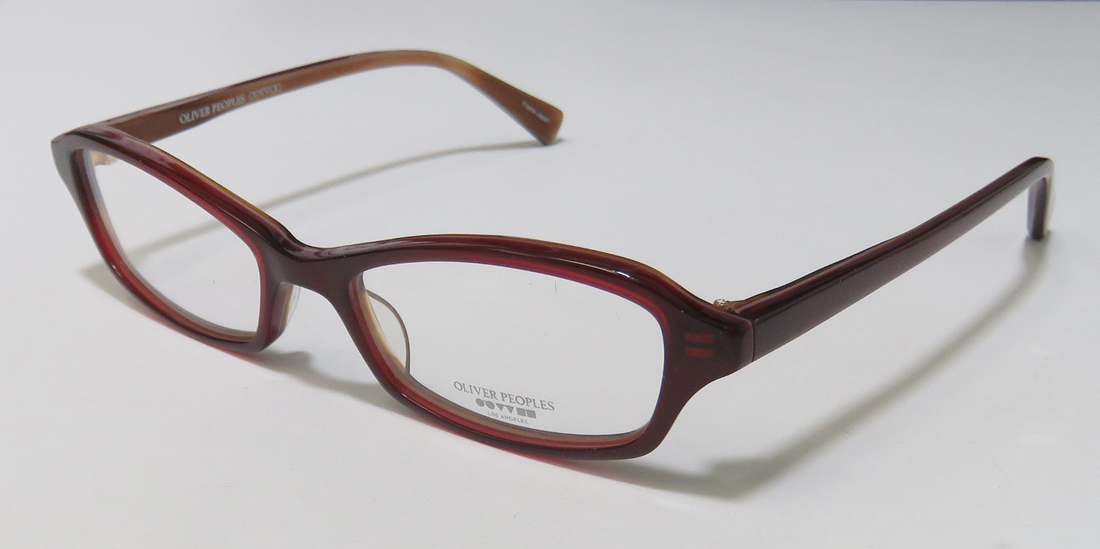 OLIVER PEOPLES CYLIA SISYC