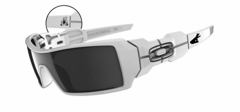 OAKLEY T-PAIN SIGNATURE SERIES OIL RIG 03462