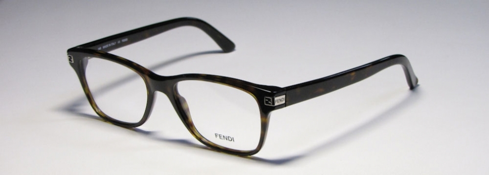 FENDI 802 214