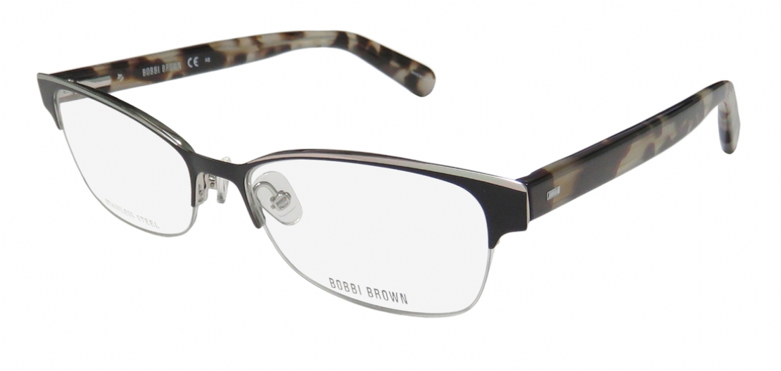 BOBBI BROWN THE BAXTER 003