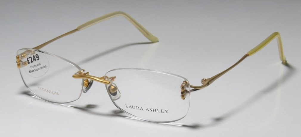 LAURA ASHLEY BRIANA SHINYGOLD