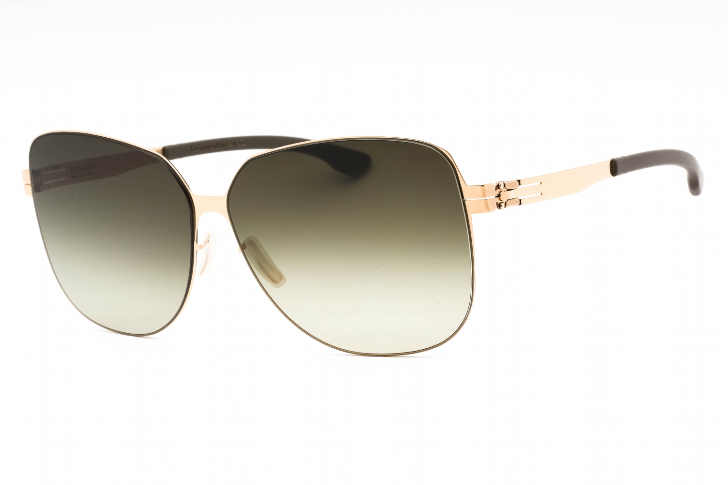 IC BERLIN A CHA M1394032032T15313DO