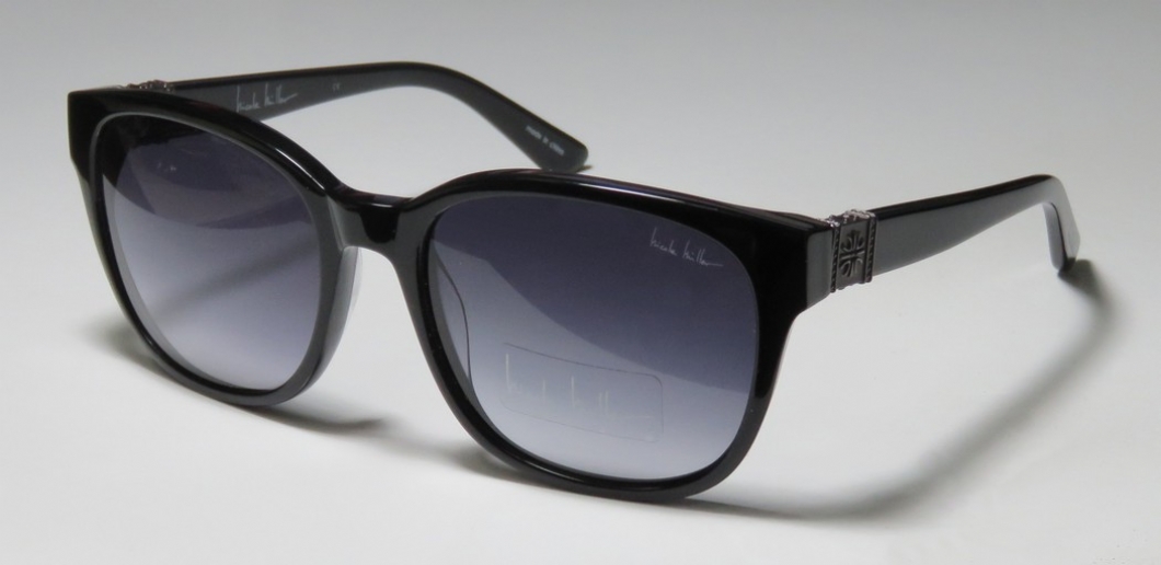 NICOLE MILLER VESTRY C01